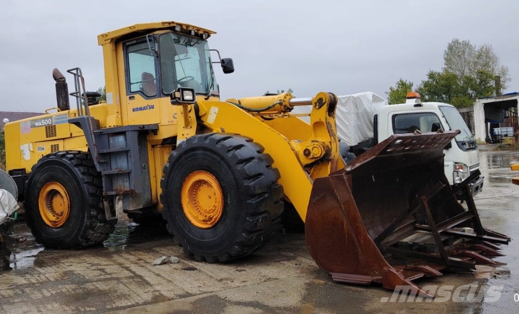 Komatsu WA 500-3 لوادر بعجل