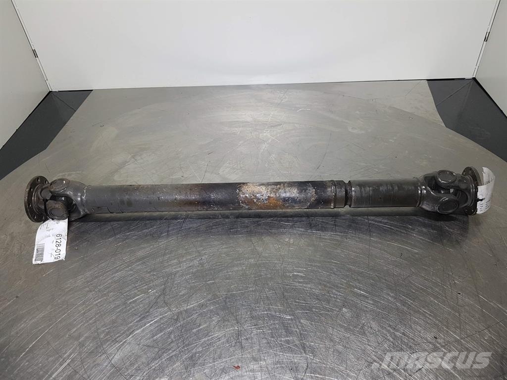 Sennebogen 818 - Propshaft/Gelenkwelle/Cardanas Ašys