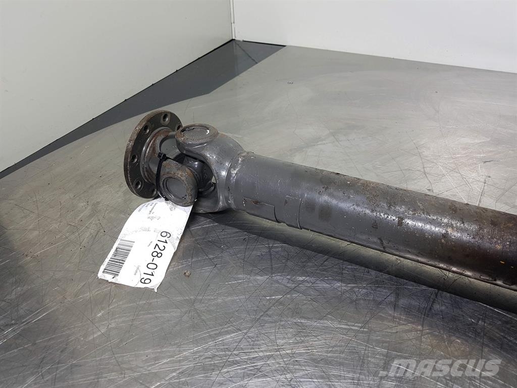 Sennebogen 818 - Propshaft/Gelenkwelle/Cardanas Ašys