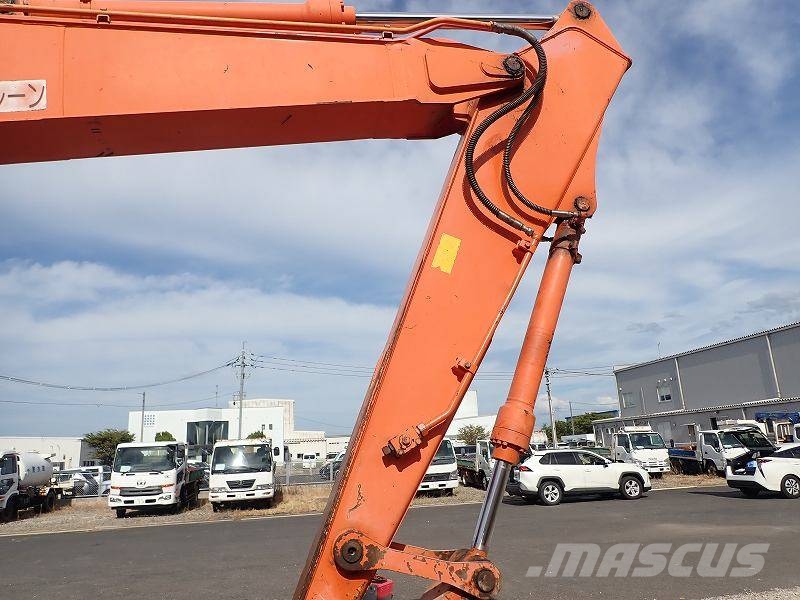 Hitachi ZX135US‑3 Bageri gusjeničari
