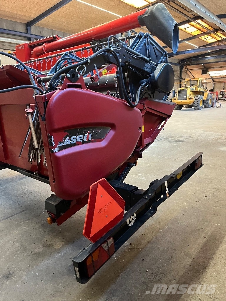 Case IH 9230 Med 35" skærebord Cosechadoras combinadas
