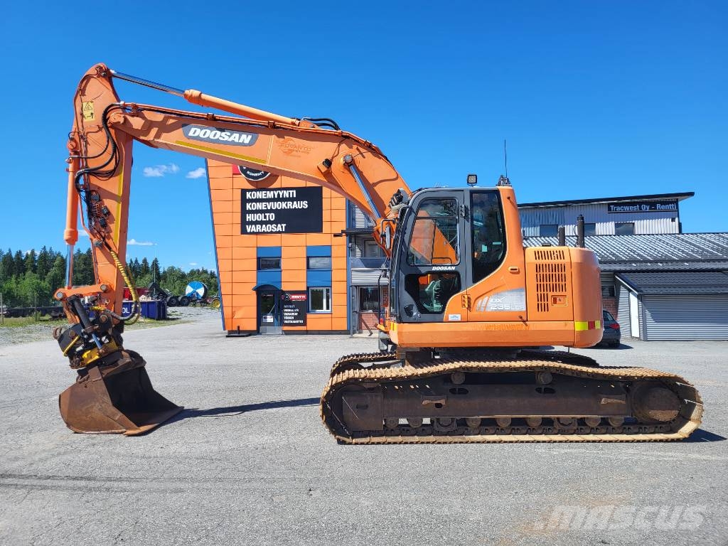 Doosan DX 235 LCR Rupsgraafmachines