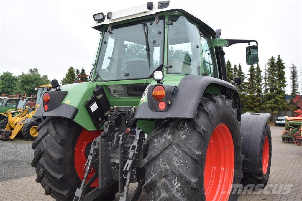 Fendt 714 Vario Трактори