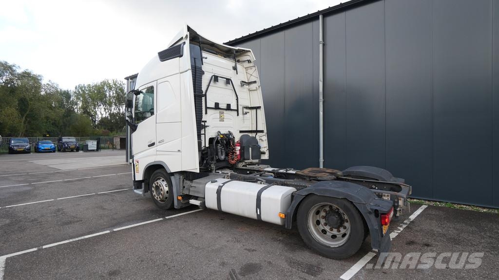 Volvo FH 420 Mega tractor unit Sadulveokid