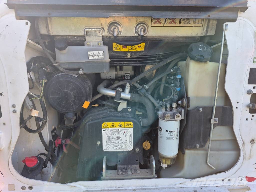 Bobcat T 76 Schrankladers
