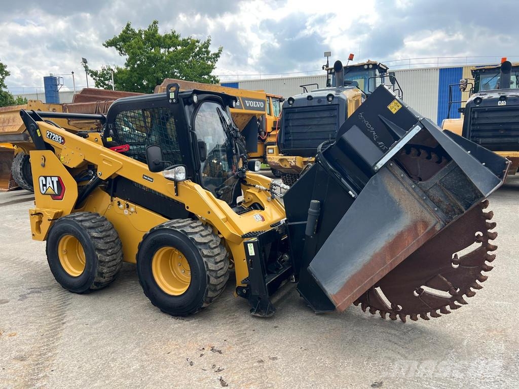 CAT 272D 3XE . Φορτωτάκια