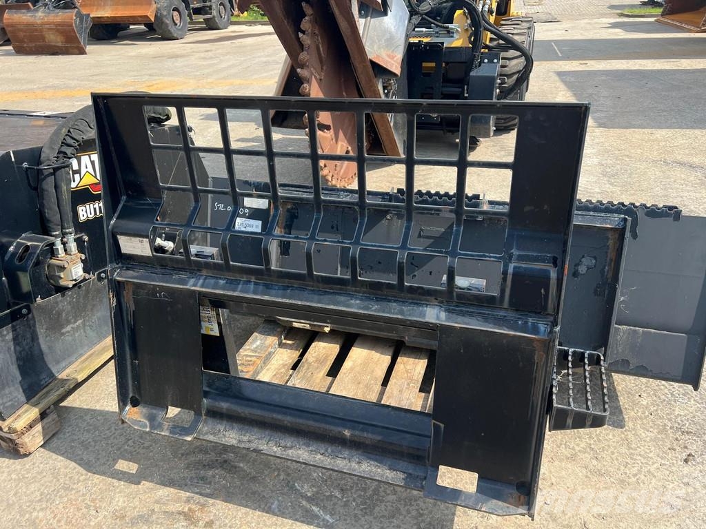 CAT 272D 3XE . Φορτωτάκια