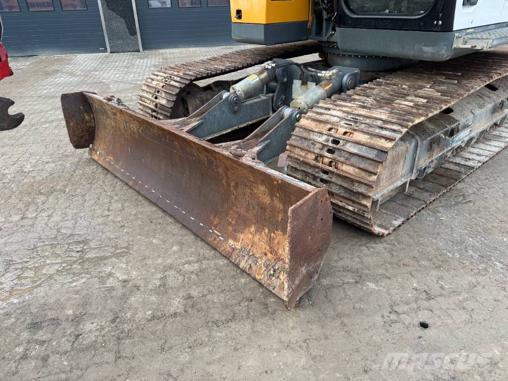 Liebherr R 926 Compact Litronic Excavadoras sobre orugas