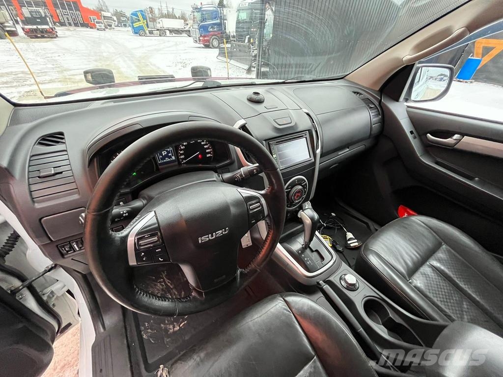 Isuzu D-max 4x4 SNOW PLOW & SPREADER Auto's