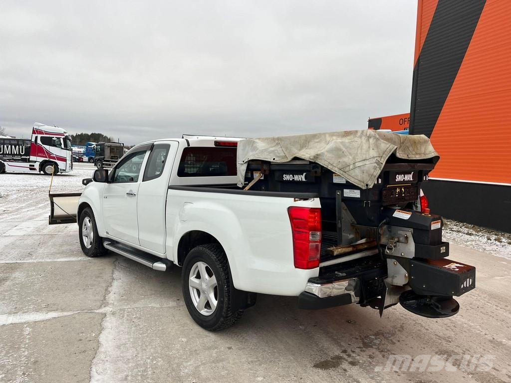 Isuzu D-max 4x4 SNOW PLOW & SPREADER Auto's