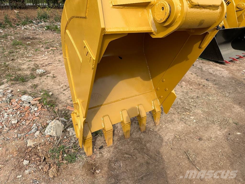 CAT 320B Bagri goseničarji