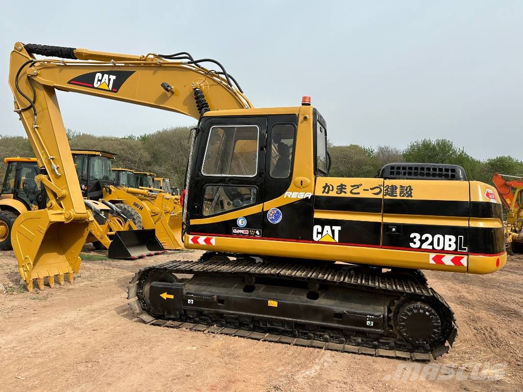 CAT 320B Bagri goseničarji