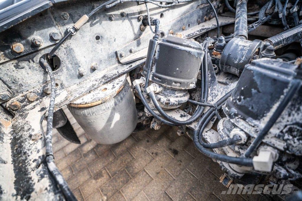 MAN TGX 26.580 XL BLS+INTARDER+BIG AXLES+HYDR. Sattelzugmaschinen
