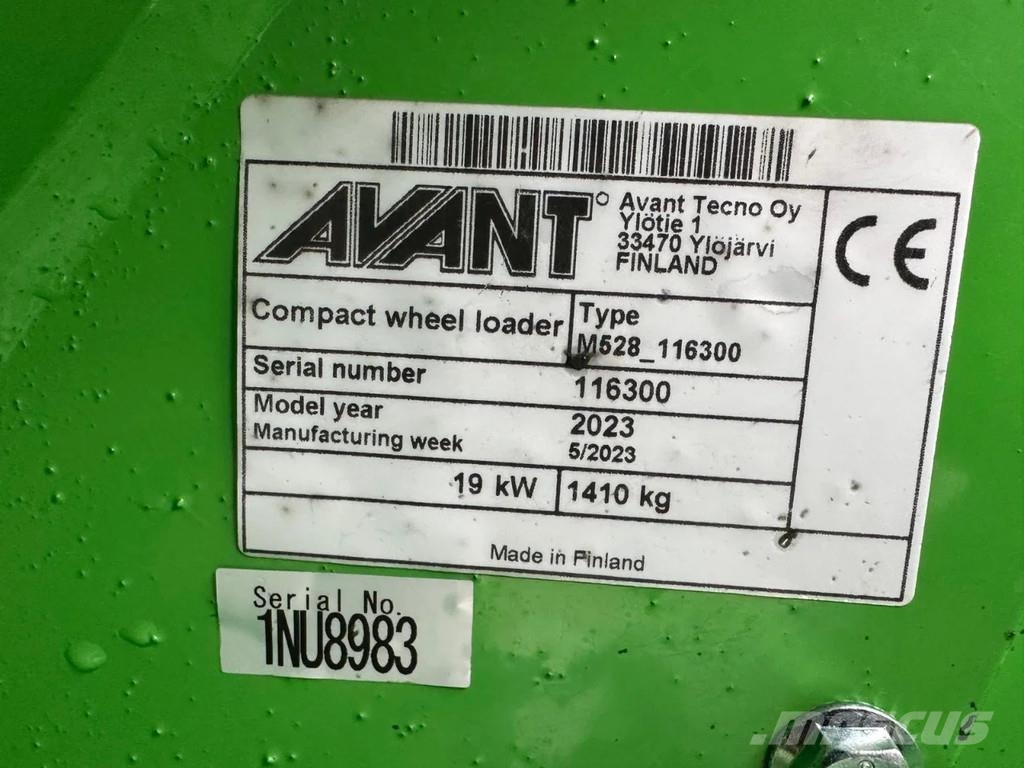 Avant 528 mini-shovel Miniładowarki