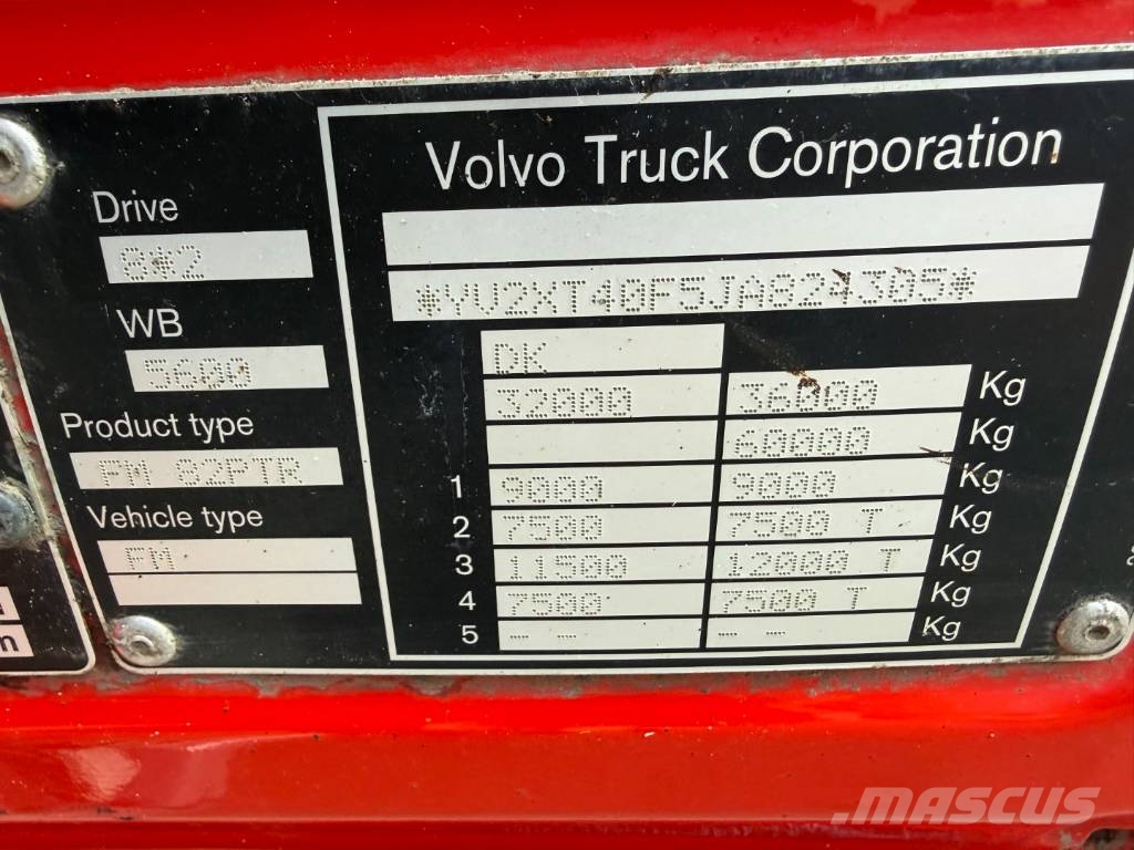 Volvo FM 500 8x2 Pusher Tridem / Crane Hiab 099 B3 Radio 크레인 트럭