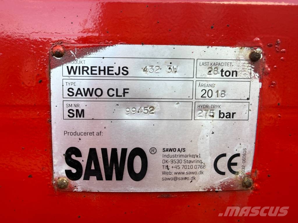 Volvo FM 500 8x2 Pusher Tridem / Crane Hiab 099 B3 Radio 크레인 트럭