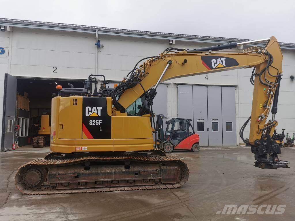 CAT 325 FL CR Rupsgraafmachines
