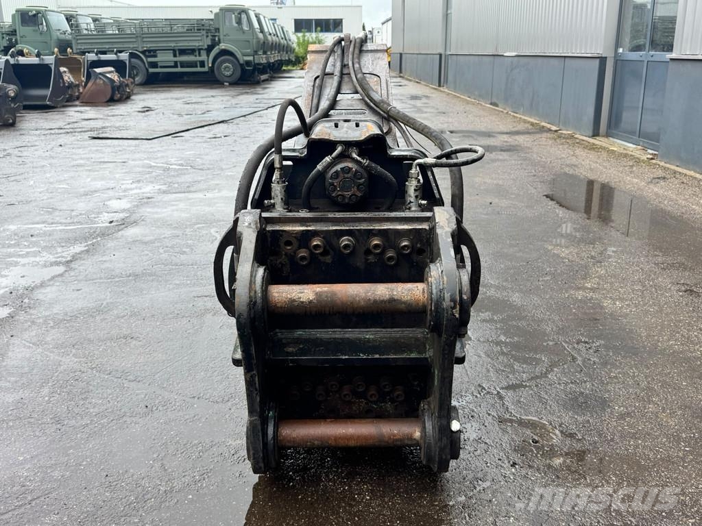CAT Demolition shear S320 / VHS 30 Frézy, nožnice
