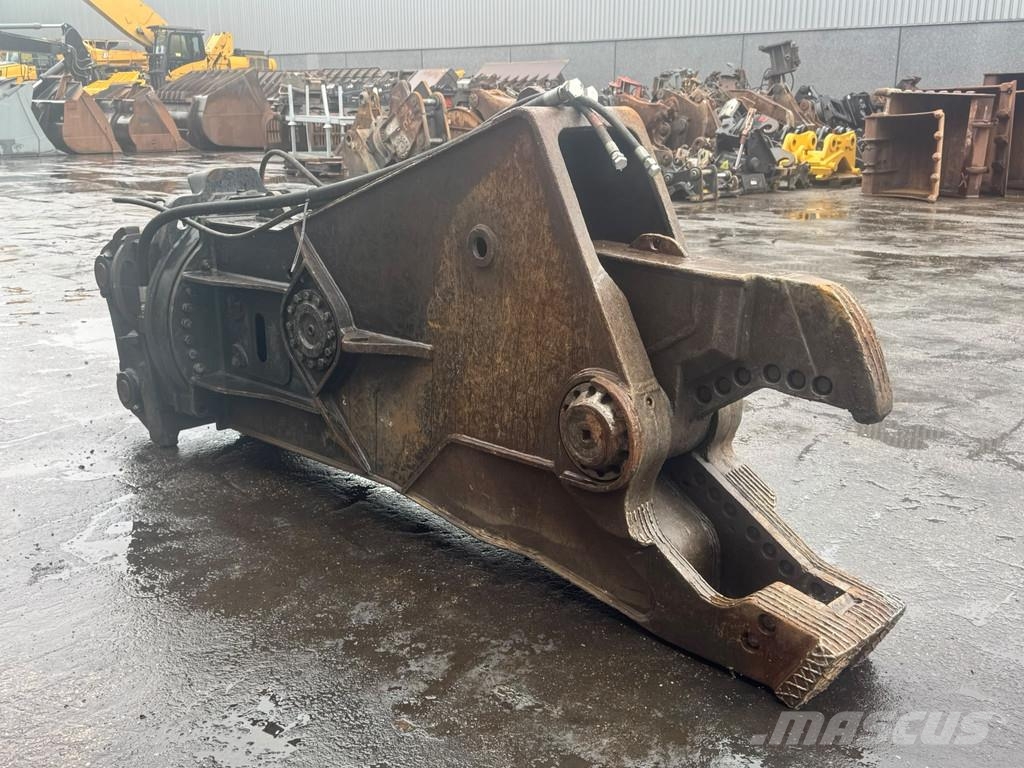 CAT Demolition shear S320 / VHS 30 Frézy, nožnice