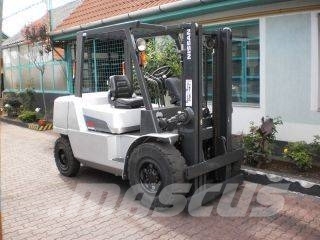 Nissan F04D40HQ V-1889 Diesel Stapler