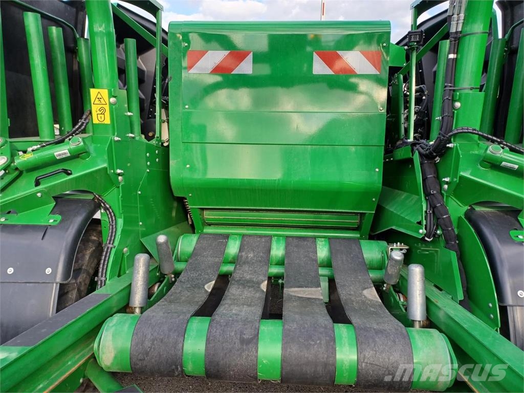 John Deere C441R Masina de balotat cilindric