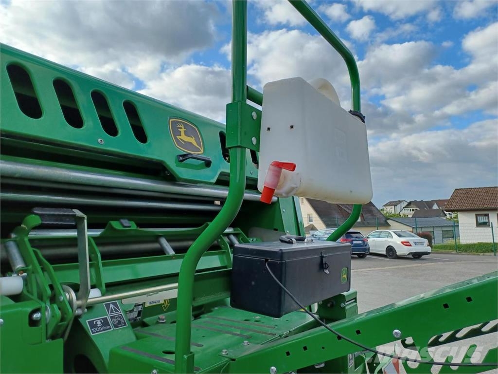 John Deere C441R Masina de balotat cilindric