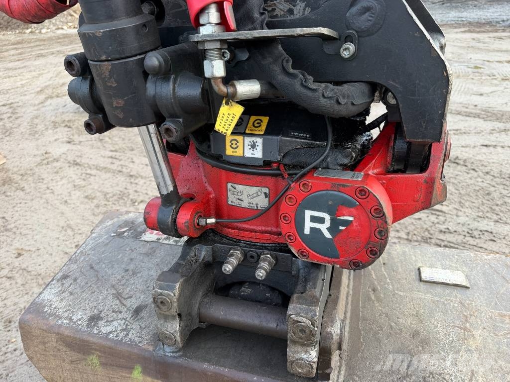 Takeuchi TB 290-2 Midi excavators 7t - 12t