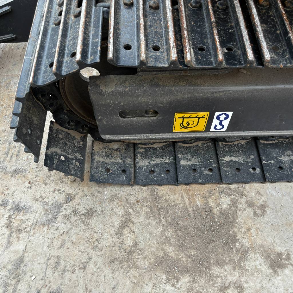 Komatsu PC 70 履带挖掘机