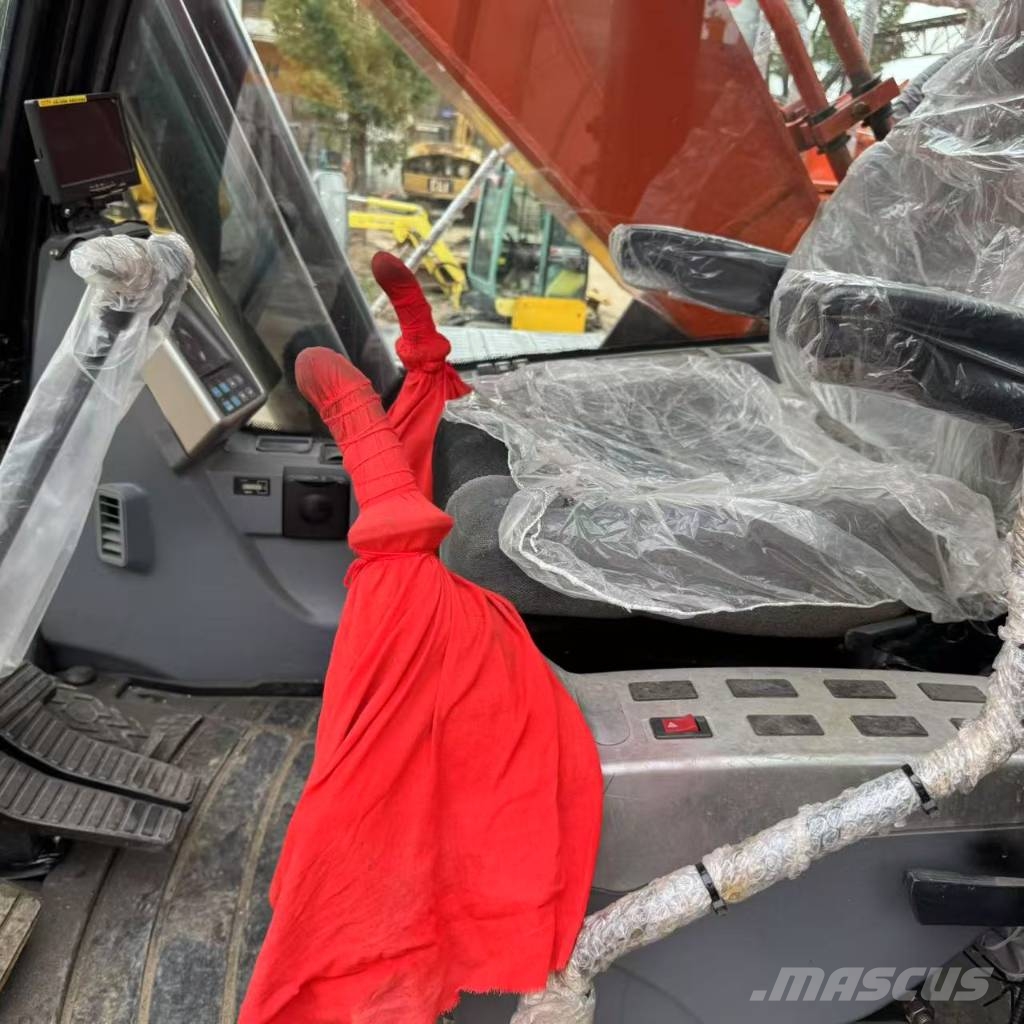 Doosan DX 300 LC Paletli ekskavatörler