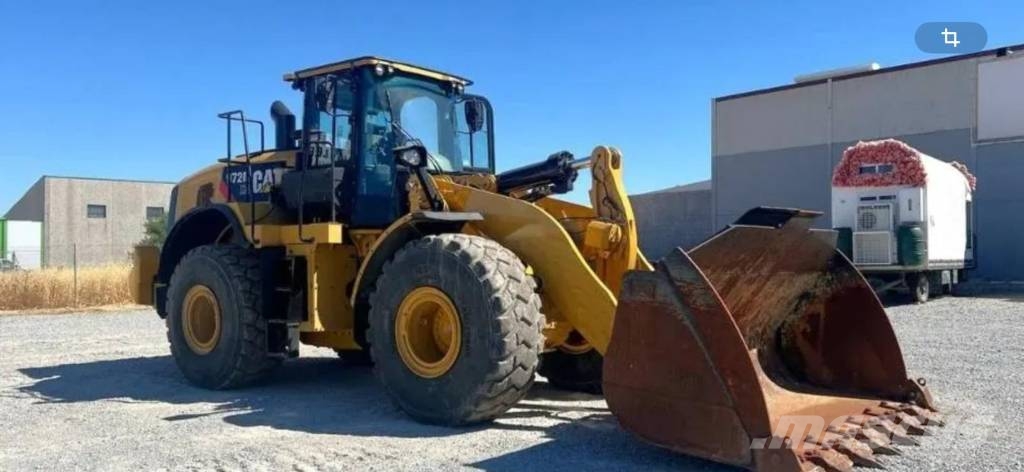 CAT 972 M Gumikerekes homlokrakodók