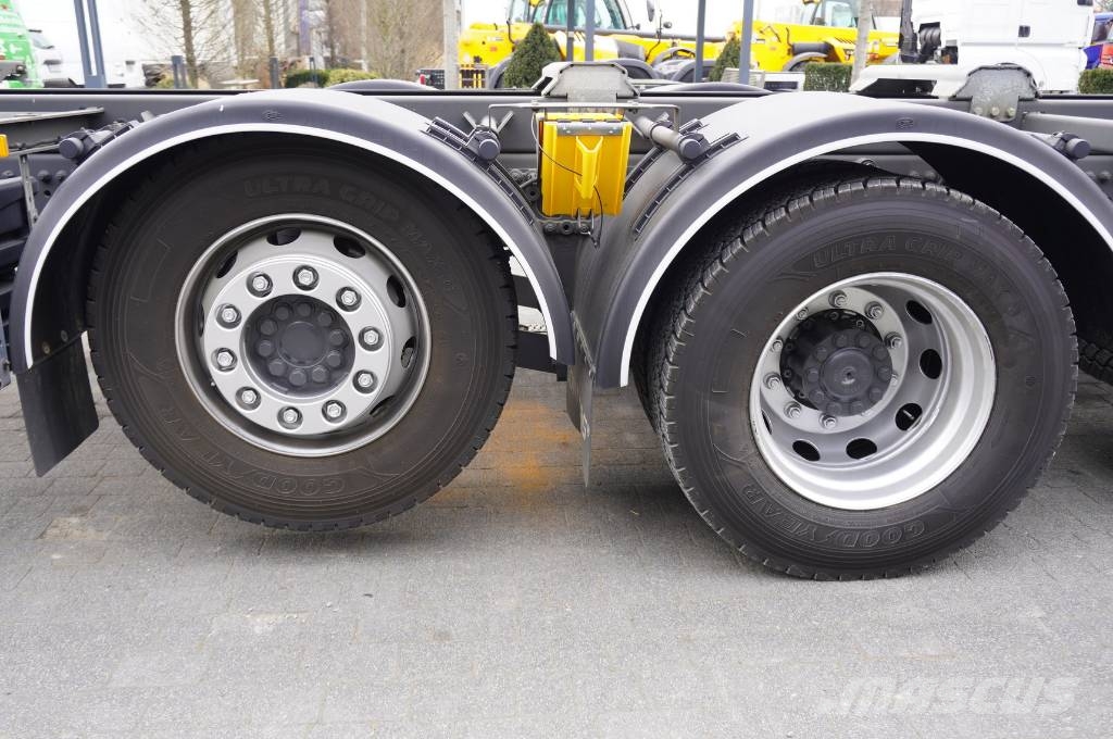 Mercedes-Benz Actros 2540 6×2/ 90 tho.km!/ driver education truc Altele