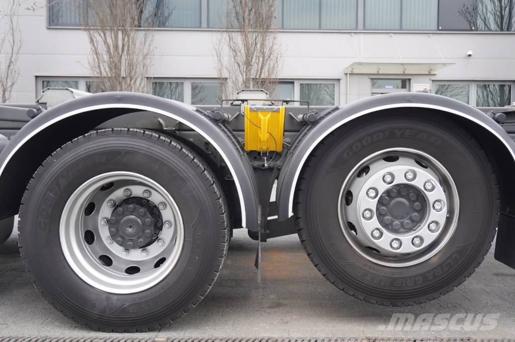 Mercedes-Benz Actros 2540 6×2/ 90 tho.km!/ driver education truc Altele