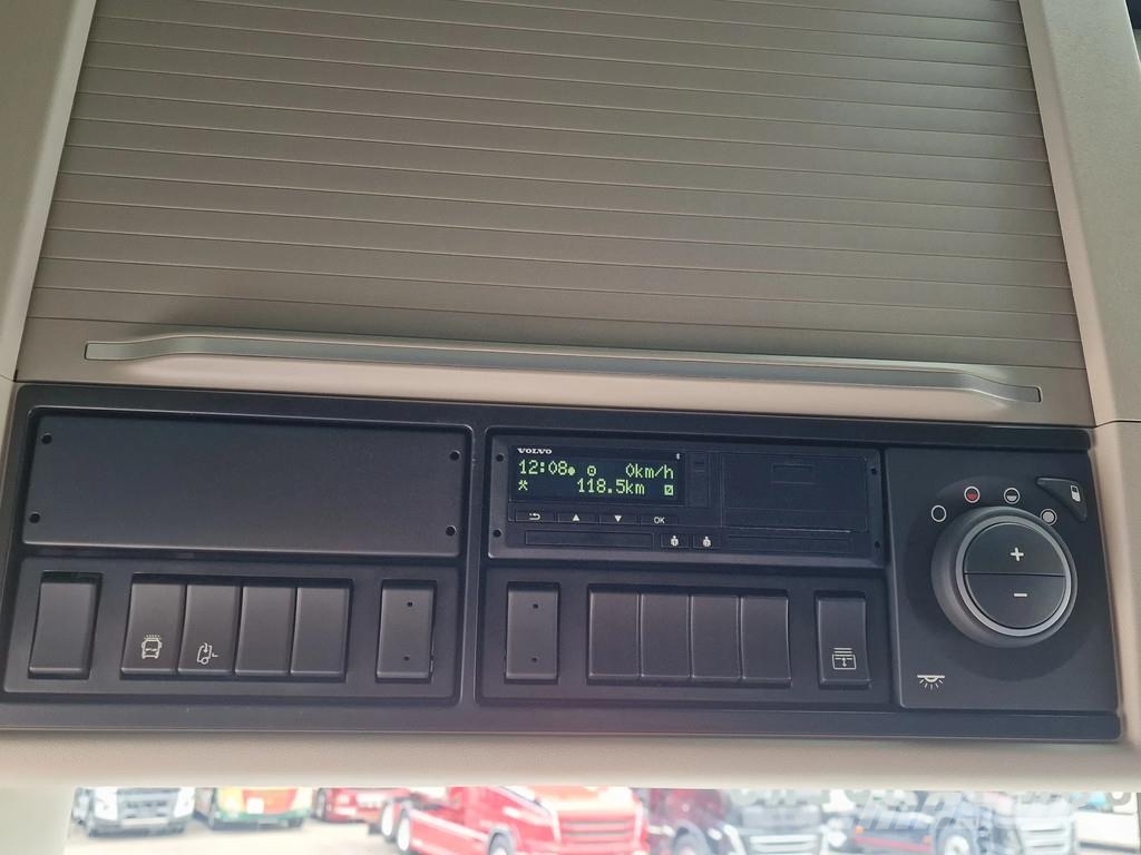 Volvo FH 13.500 Globetrotter XL 4x2 - NEW - Full spec - Traktorske jedinice