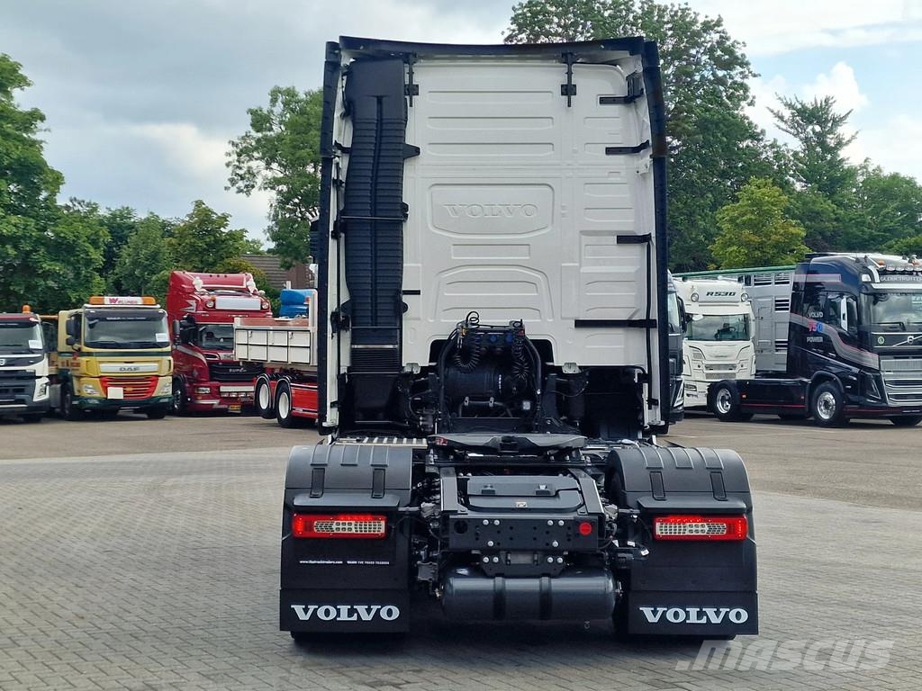 Volvo FH 13.500 Globetrotter XL 4x2 - NEW - Full spec - Traktorske jedinice