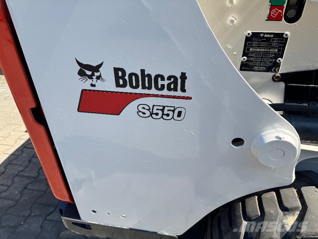 Bobcat S 550 لوادر بعجل