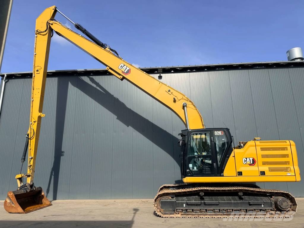 CAT 326 07H SLR - 18m Super Long Reach Gravemaskiner med lang gravebom