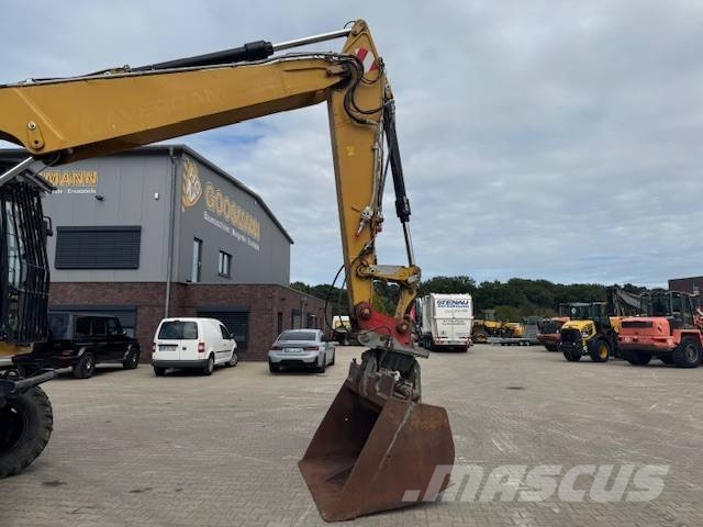 CAT M 318 F Bagri na kolesih