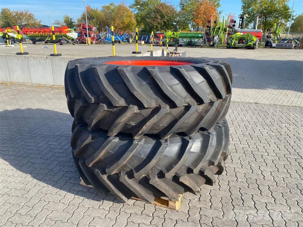 Trelleborg 650/65 R42 TM 800 ماكينات زراعية - غير ذلك