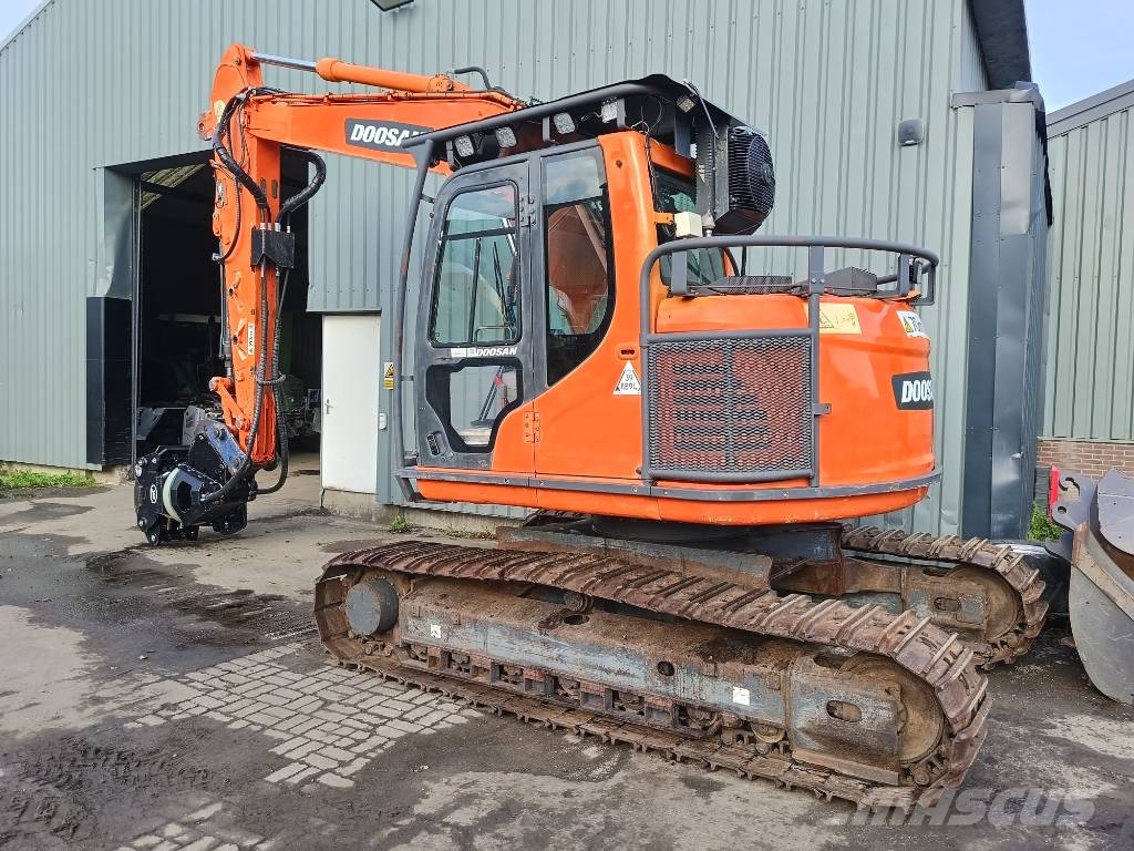 Doosan DX 140 LCR harvester timberjack shear JAK3 SP 1270 Harvester