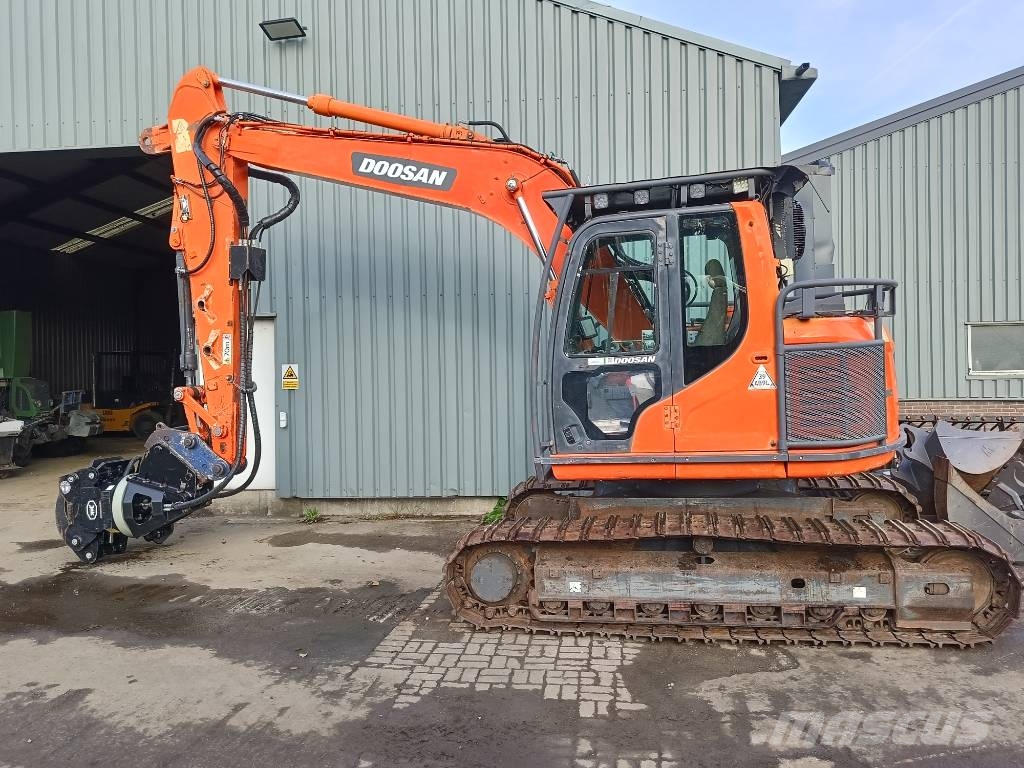 Doosan DX 140 LCR harvester timberjack shear JAK3 SP 1270 Harvester