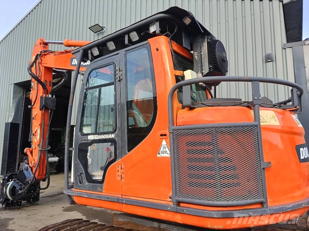 Doosan DX 140 LCR harvester timberjack shear JAK3 SP 1270 Harvester