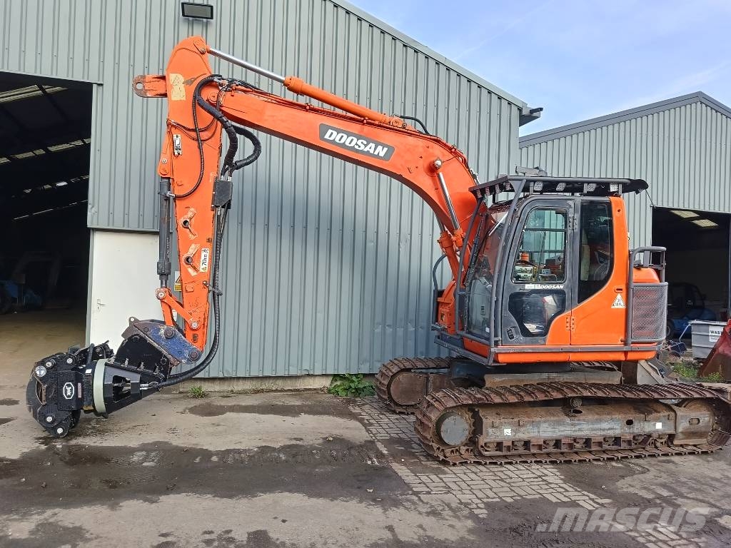 Doosan DX 140 LCR harvester timberjack shear JAK3 SP 1270 Harvester