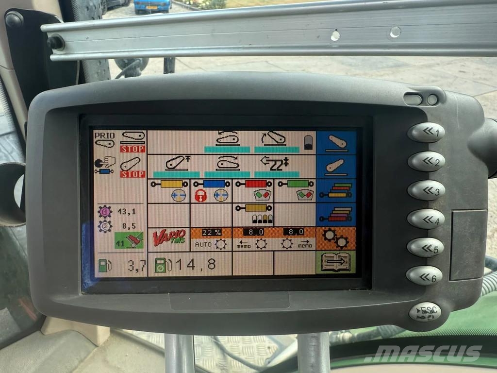 Fendt 930 Vario TMS Vario 930 60 KM Lucht Fronthef Tractors