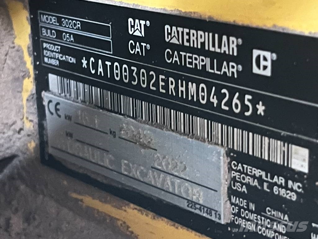 CAT 302 CR 小型挖掘机