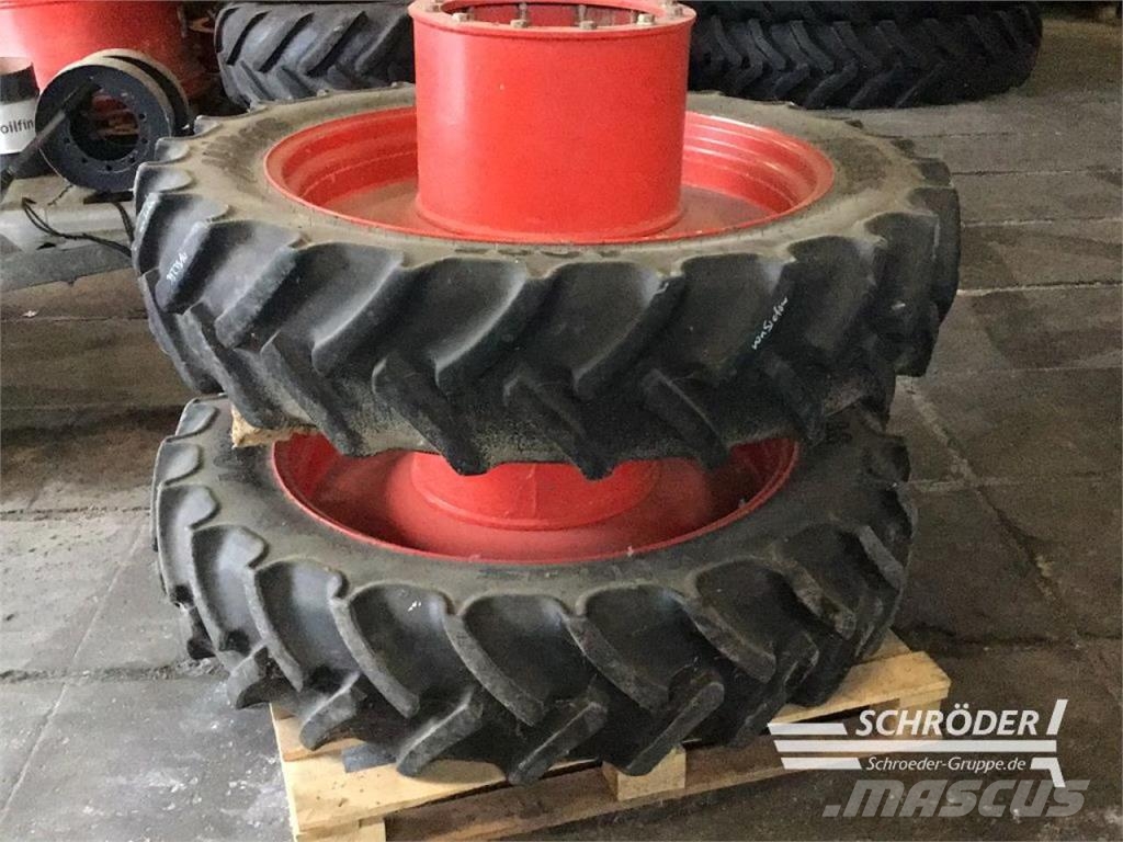 Fendt PFLEGERÄDER 2X320/85R38 + 2X320/105R54 Ruedas dobles