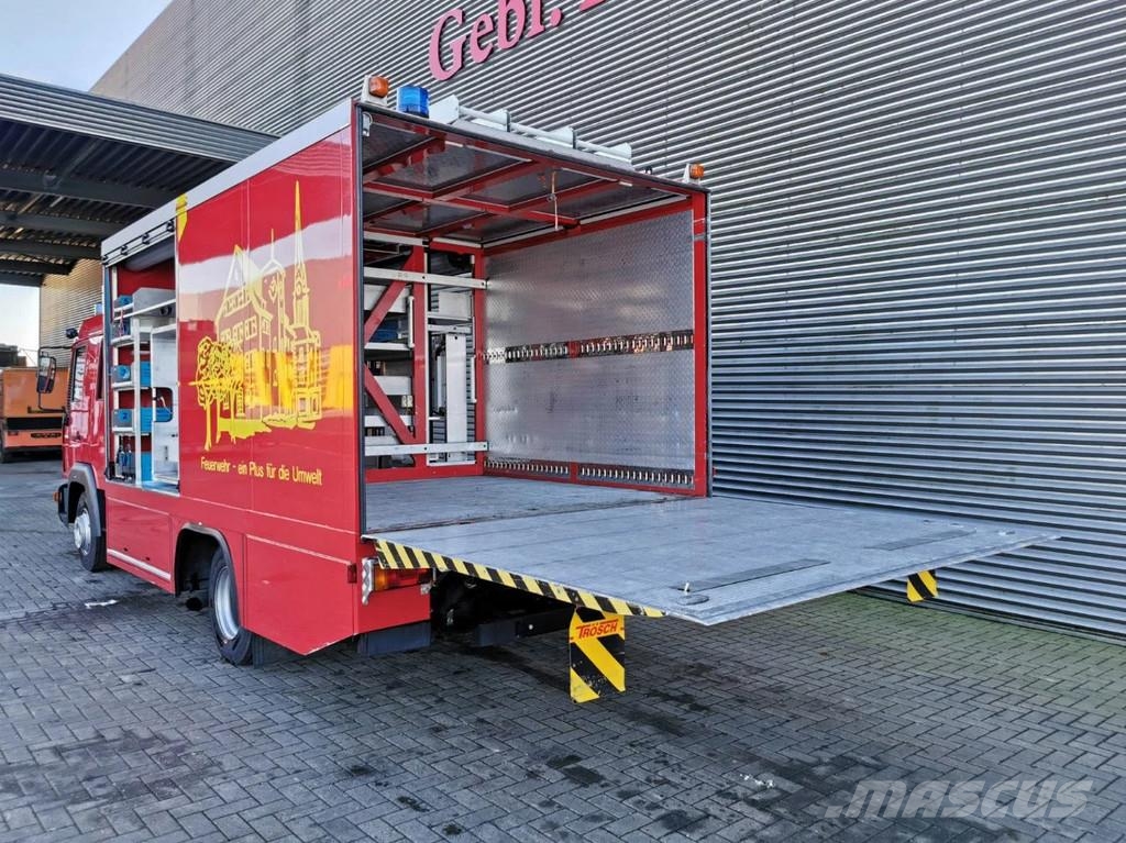 MAN LE 10.225 LC 4x2 DOKA Bombeiros