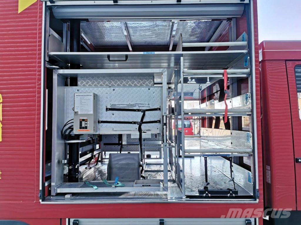 MAN LE 10.225 LC 4x2 DOKA Bombeiros