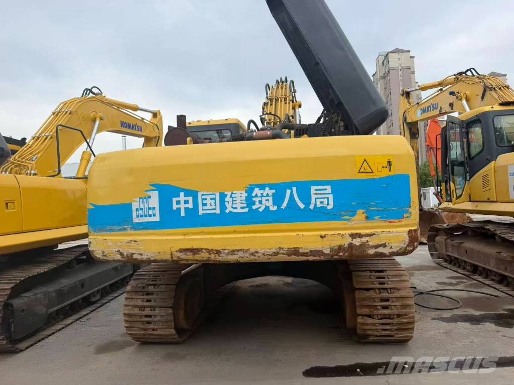Komatsu PC 360-7 حفارات زحافة
