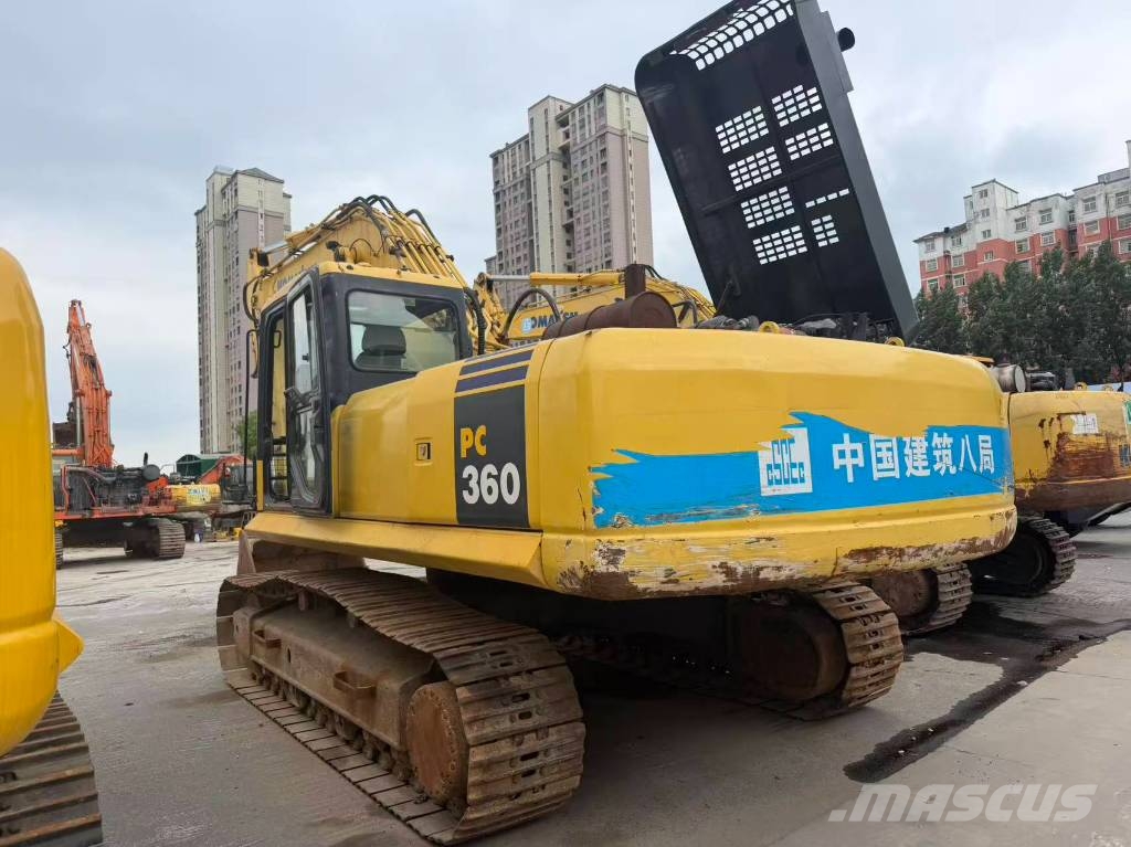 Komatsu PC 360-7 حفارات زحافة