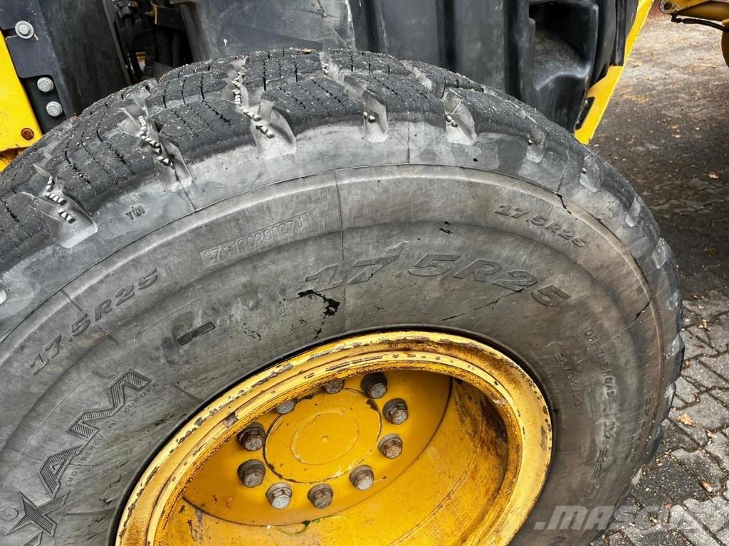 CAT 140M2 VHP CE モーターグレーダー
